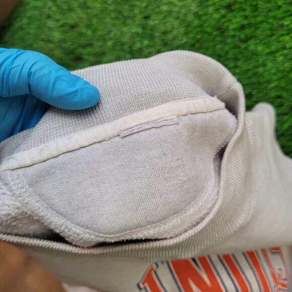 VTG Illinois Chief Sleeveless Cut Off Sweatshirt XL Boxy Cropped Fit - Picture 9 of 9